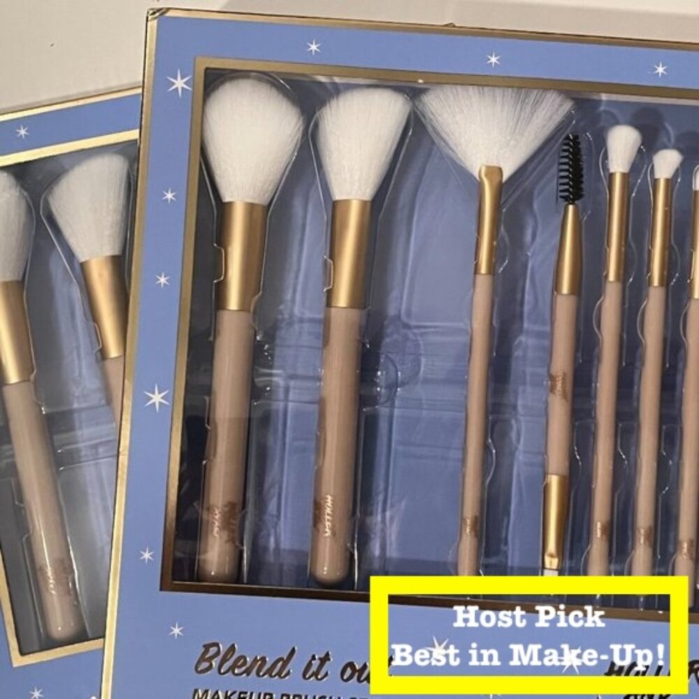 Blend it out MakeUp Brush Set (2 sets / 7 brushes per set) NEW (w/a/x)